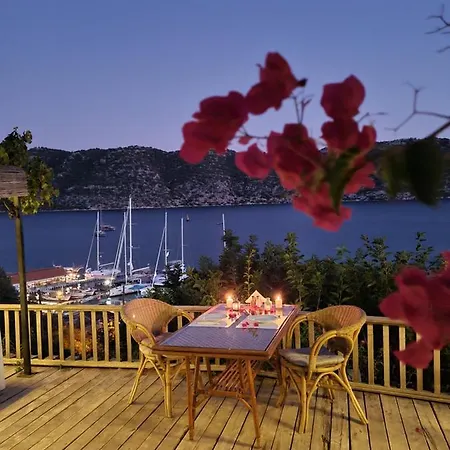 Mehtap Kalekoy Bed & Breakfast *